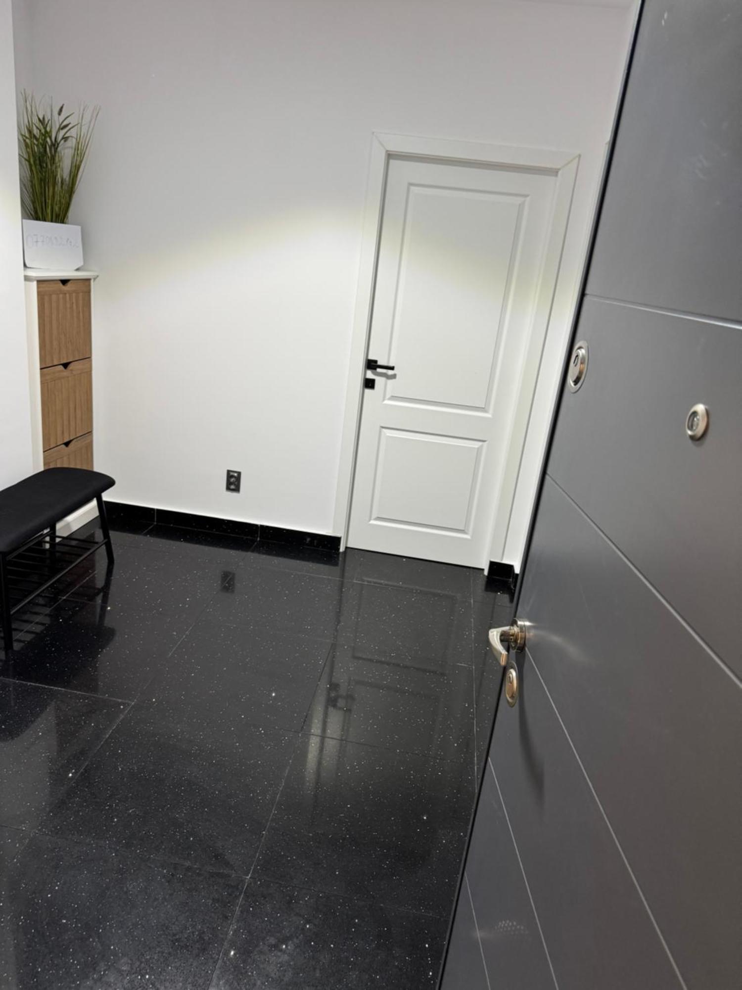 Sabo Apartment Cluj-Napoca Eksteriør billede