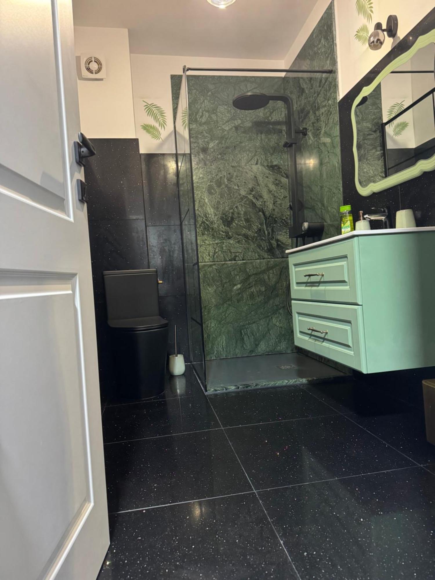 Sabo Apartment Cluj-Napoca Eksteriør billede